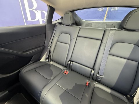 Tesla Model Y (Dual Motor) Long Range SUV 5dr Electric Auto 4WDE (384 bhp) 27