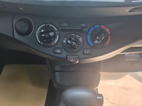 Nissan MICRA N-TEC ONLY 60,000 MILES FROM NEW 9