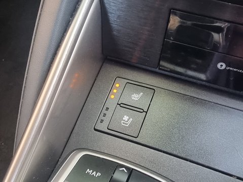 Lexus Is 300H PREMIER 47