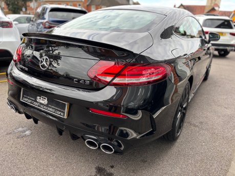 Mercedes-Benz C Class 3.0 C43 V6 AMG (Premium) Coupe 2dr Petrol G-Tronic+ 4MATIC Euro 6 (390 ps) 17