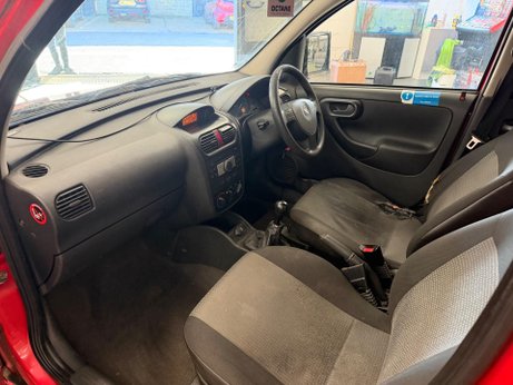 Vauxhall Combo 1.3 CDTi 1700 16v 3dr 4