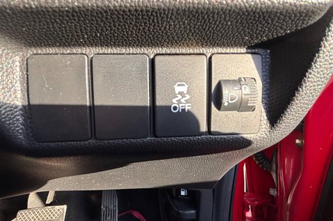 Honda Jazz I-VTEC S AUTOMATIC LOOK! ONLY 50000 MILES! £20 ROAD TAX 4 SERVICES 23