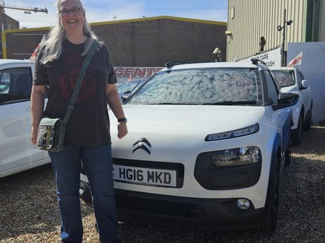 BERLINDA (POINDEXTER THE PEAR)