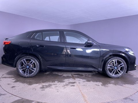 BMW iX2 20 66.5kWh M Sport SUV 5dr Electric Auto eDrive (11kW Charger) (204 ps) Cru 30