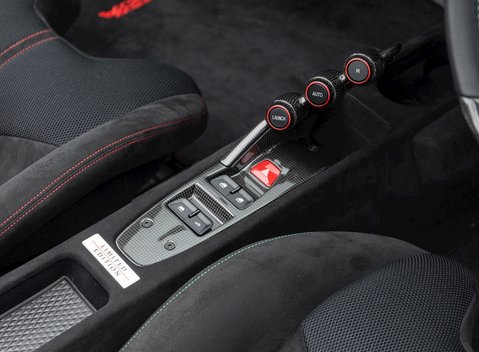 Ferrari 458 Speciale Aperta 21