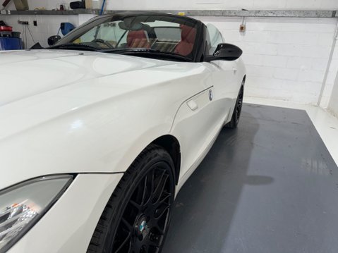 BMW Z4 2.5 23i Highline Edition sDrive Euro 5 2dr 5
