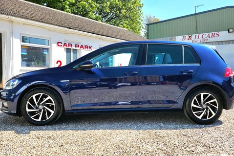 Volkswagen Golf MATCH TSI EVO…4 SERVICES .. 1 PREVIOUS KEEPER.. STUNNING EXAMPLE 9