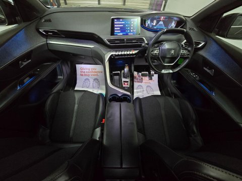 Peugeot 5008 BLUEHDI S/S GT LINE 21