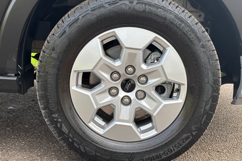 Ford Transit 350 L3 H2 Limited 130 ps Selectshift Automatic Panel Van - Sat Nav 37