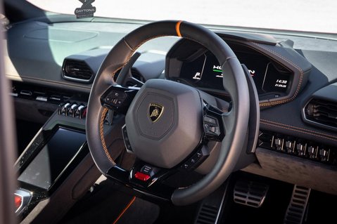 Lamborghini Huracan 5.2 V10 Sterrato LDF 4WD Euro 6 (s/s) 2dr 22