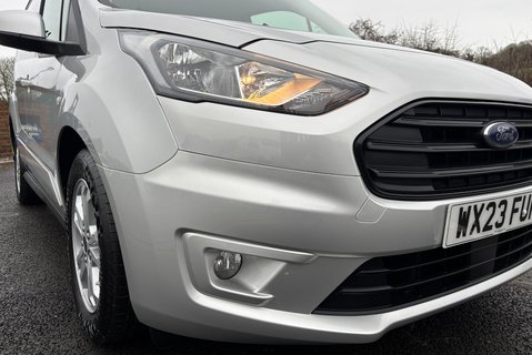 Ford Transit Connect 240 L1 Limited Panel Van - Rear Camera 21