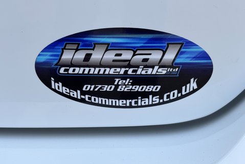 Ford Fiesta Base 85 ps Tdci Car Derived Panel Van - Air Con & Sat Nav 11