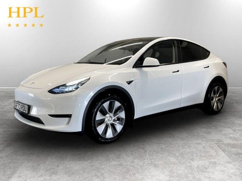 Tesla Model Y (Dual Motor) Long Range SUV 5dr Electric Auto 4WDE (384 bhp) DAB Radio - Re 3