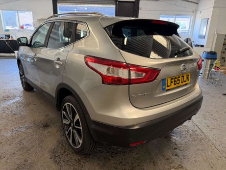 Nissan Qashqai 1.2 DIG-T Tekna 2WD Euro 6 (s/s) 5dr 3