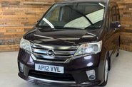 Nissan Serena 30