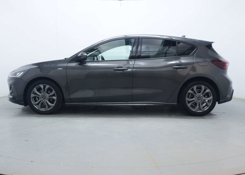 Ford Focus 1.0 Focus ST-Line MHEV Auto 5dr 8