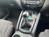 Nissan Qashqai (Sold) 1.5 dCi N-Connecta SUV 5dr Diesel Manual Euro 6 (s/s) (115 ps) 26