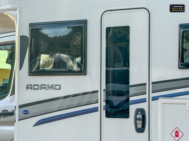 Bailey Adamo 75-4DL 6 Berth|4 Belt|Rear Lounge|Bathroom|Kitchen 6