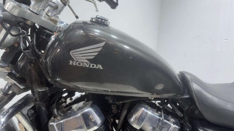 Honda VT750 S SHADOW 750 2011 ONLY 18K RUNNING CRUISER PROJECT BIKE 750CC 13