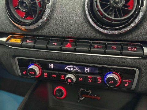 Audi RS3 2.5 TFSI Sportback 5dr Petrol S Tronic quattro Euro 6 (s/s) (Nav) (367 ps) 48