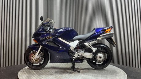 Honda VFR 2003 ONLY 18K VTEC LONG MOT WARRANTY 800CC TOURER 4