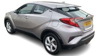 Toyota C-HR 1.8 VVT-h Icon SUV 5dr Petrol Hybrid CVT Euro 6 (s/s) (122 ps) 4