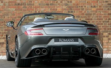 Aston Martin Vanquish S Volante 3