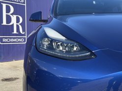 Tesla Model Y (Dual Motor) Long Range SUV 5dr Electric Auto 4WDE (384 bhp) 12
