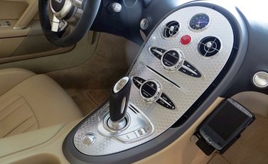 Bugatti Veyron 16.4 11