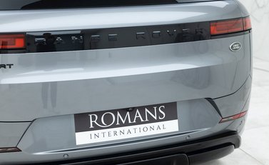 Land Rover Range Rover Sport D300 Dynamic SE 22