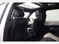Land Rover Discovery 3.0 Discovery R-Dynamic SE D MHEV Auto 4WD 5dr 35