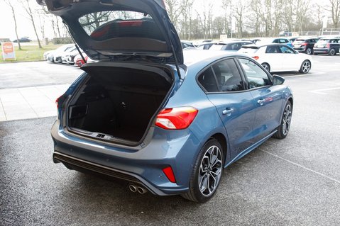 Ford Focus ST-LINE X EDITION MHEV 36