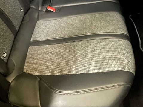 Peugeot 3008 1.6 3008 Allure THP S/S Auto 5dr 27