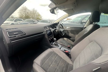 Volkswagen Golf 2.0 Golf GT TDI Semi-Auto 5dr 28