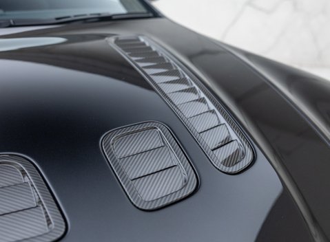 Aston Martin V12 Vantage S 39