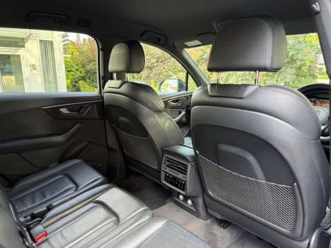 Audi Q7 3.0 TDI V6 50 Black Edition Tiptronic quattro Euro 6 (s/s) 5dr 25
