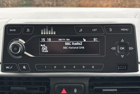 Vauxhall Combo L1H1 2000 Edition 102 ps 23