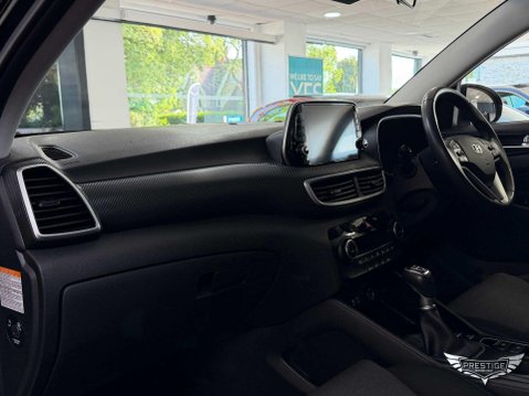 Hyundai TUCSON 1.6 CRDi MHEV SE Nav Euro 6 (s/s) 5dr 22