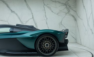 Aston Martin Valkyrie 61