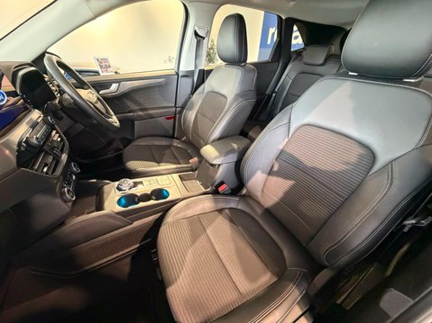 Ford Kuga 1.5 EcoBlue Titanium First Edition Auto Euro 6 (s/s) 5dr 33