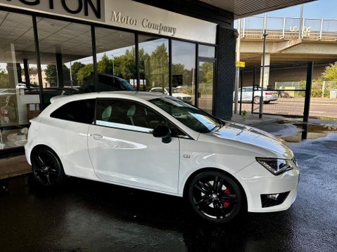 SEAT Ibiza 1.4 TSI Cupra Sport Coupe DSG Euro 5 3dr 21