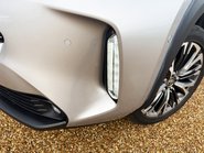 Toyota Yaris Cross EXCEL 19