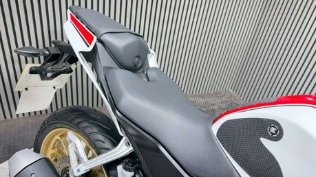 Yamaha R125 2022 MK3 SUPER SPORT 125CC 60TH ANNIVERSARY ONLY 5K 15