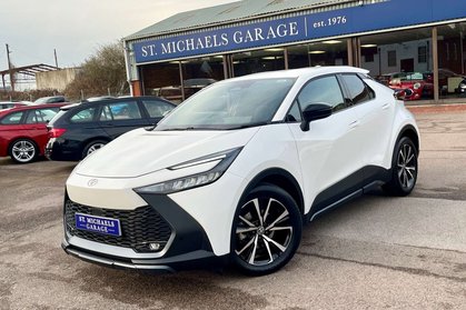Toyota C-HR 1.8 C-HR Design HEV CVT 5dr