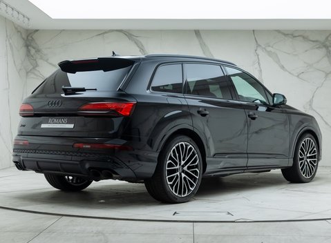 Audi SQ7 BLACK EDITION 6