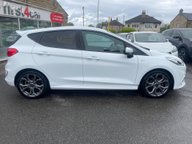 Ford Fiesta ST-LINE 8
