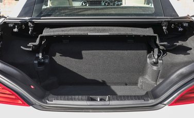 Mercedes-Benz SL Class SL63 37