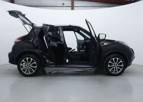 Nissan Juke 1.6 Tekna SUV 5dr Petrol XTRON Euro 6 (117 ps) 56