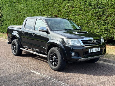 Toyota Hilux 3.0 D-4D Invincible 4WD Euro 5 4dr