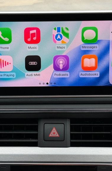 Audi A4 AVANT TFSI S LINE - DRIVING ASSIST PACK - VIRTUAL COCKPIT - APPLE CAR PLAY  